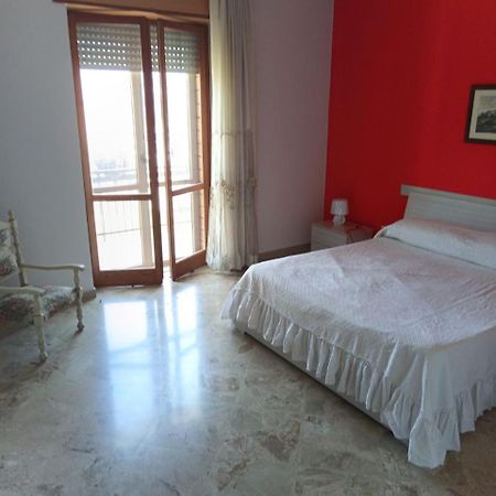 Montesarchio Affittacamere Girasole מראה חיצוני תמונה