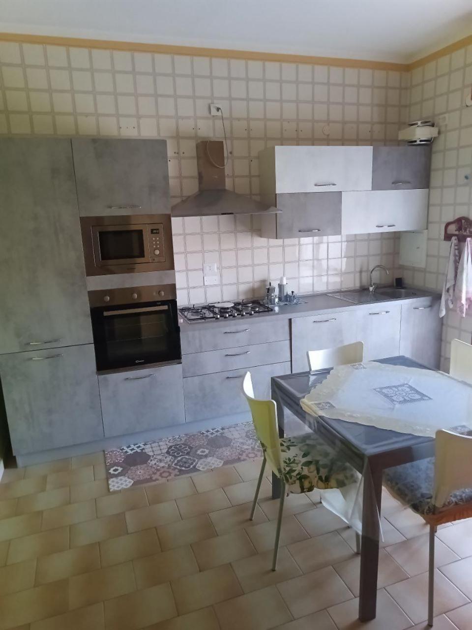 Montesarchio Affittacamere Girasole מראה חיצוני תמונה